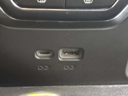 Used 2022 GMC Sierra 1500 Denali Ultimate image 6