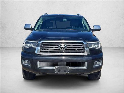 Used 2021 Toyota Sequoia Limited image 2