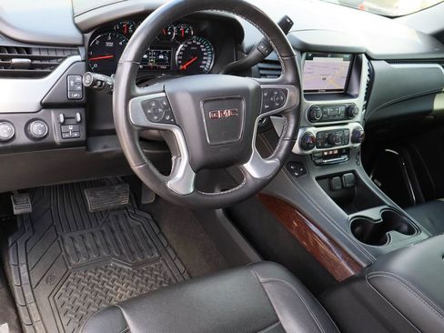 Certified 2018 GMC Yukon SLT w/ Open Road Package AWD/4WD image 12