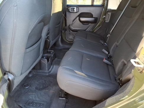 Used 2021 Jeep Wrangler Unlimited Sport image 14