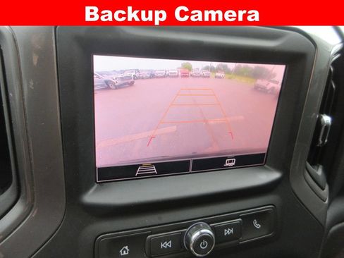 Certified 2022 Chevrolet Silverado 1500 Custom Trail Boss AWD/4WD image 17