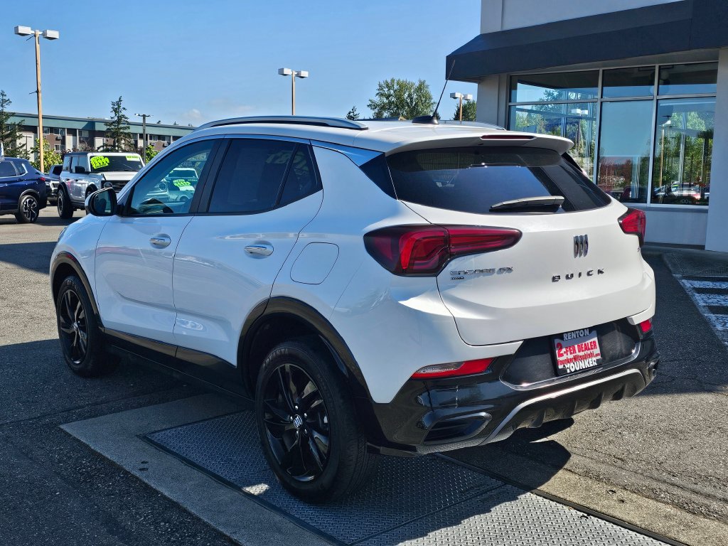 Used 2024 Buick Encore GX Sport Touring AWD/4WD image 7