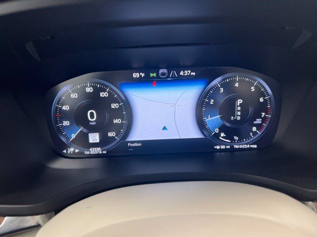 Used 2021 Volvo S60 T5 Momentum w/ Advanced Package FWD image 18