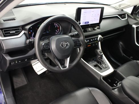 Used 2024 Toyota RAV4 XLE Premium w/ Weather Package FWD image 13