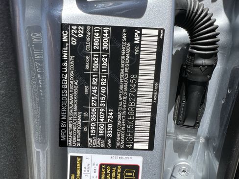 Certified 2024 Mercedes-Benz GLS 450 4MATIC image 37