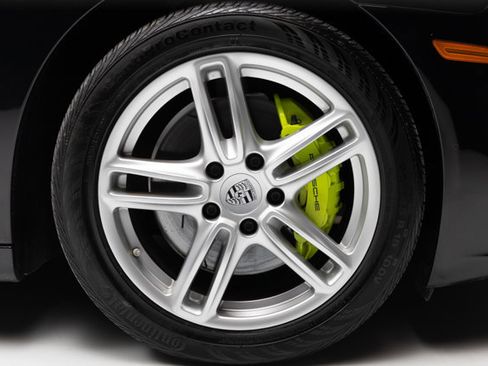 Used 2016 Porsche Panamera S image 35