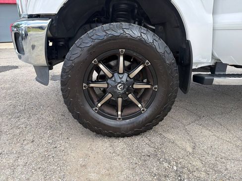 Used 2014 Ford F350 Lariat AWD/4WD image 31