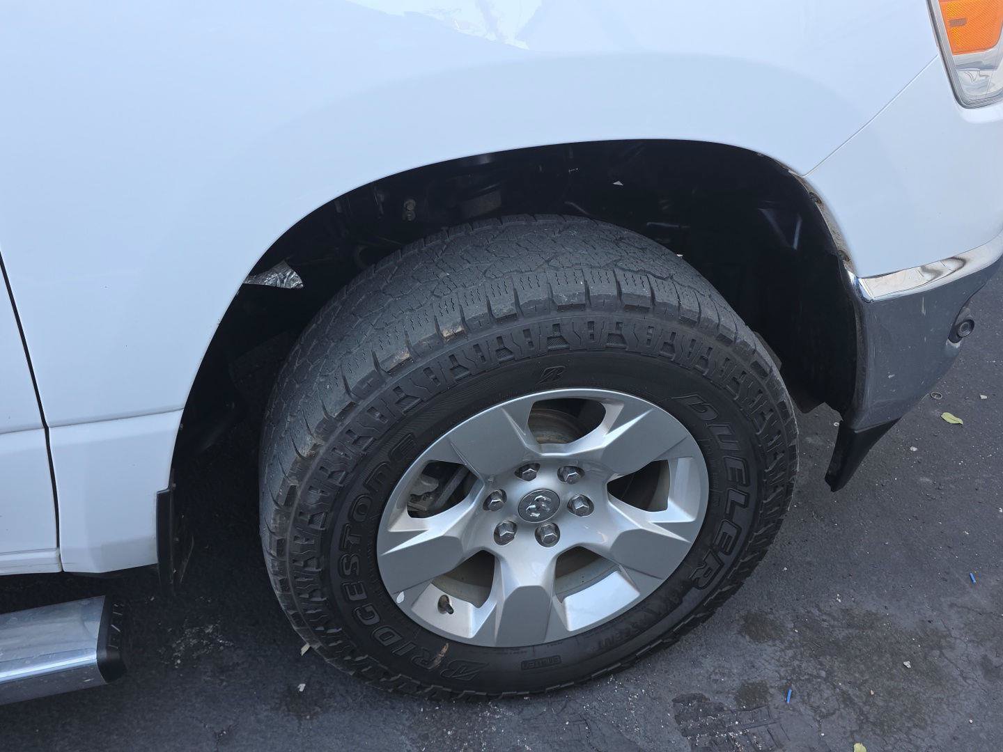 Used 2023 RAM 1500 Big Horn AWD/4WD image 6