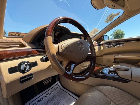 Used 2012 Mercedes-Benz S 550 4MATIC image 21