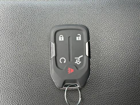 Used 2022 GMC Acadia Denali w/ Denali Ultimate Package AWD/4WD image 31