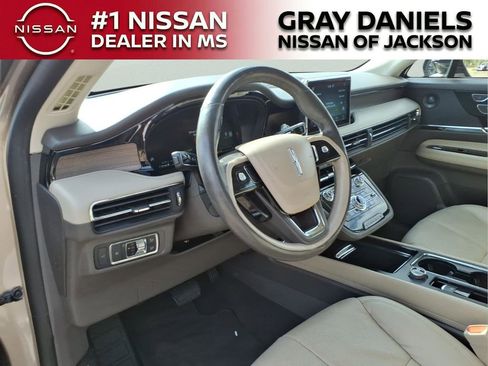 Used 2020 Lincoln Corsair Reserve w/ Equipment Group 201A image 11