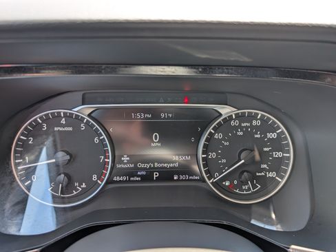 Used 2023 Nissan Pathfinder SV AWD/4WD image 30