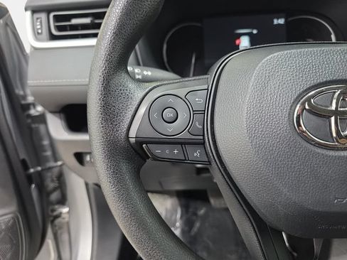 Certified 2025 Toyota RAV4 XLE AWD/4WD image 14