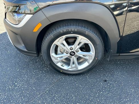 Used 2022 Hyundai Kona SEL image 29