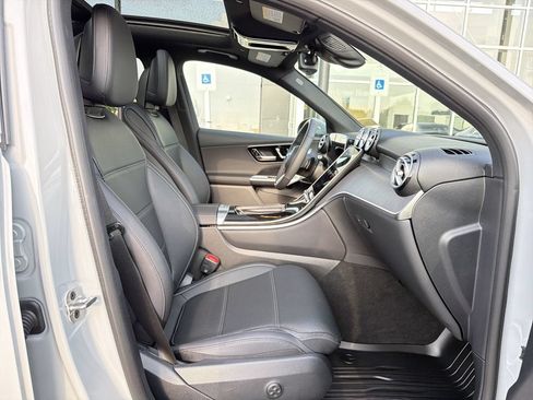 Certified 2026 Mercedes-Benz GLC 300 4MATIC image 18