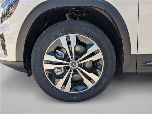 Certified 2025 Mercedes-Benz GLB 250 image 15