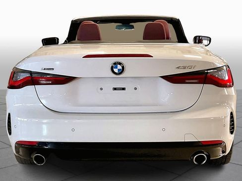 Certified 2024 BMW 430i xDrive Convertible w/ Premium Package image 4
