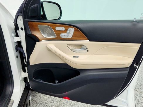 Used 2023 Mercedes-Benz GLE 350 4MATIC w/ 3rd Row Seat Package image 25