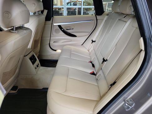 Used 2016 BMW 328i Gran Turismo xDrive AWD/4WD image 16