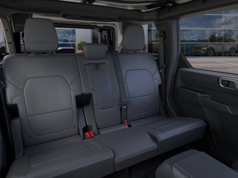 New 2026 Ford Bronco Outer Banks w/ Sasquatch Package AWD/4WD image 22