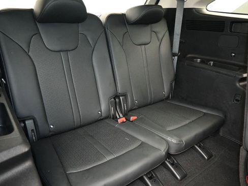 Used 2022 Kia Sorento EX w/ Panoramic Sunroof Package image 49