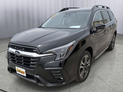 Used 2023 Subaru Ascent Limited AWD/4WD image 8