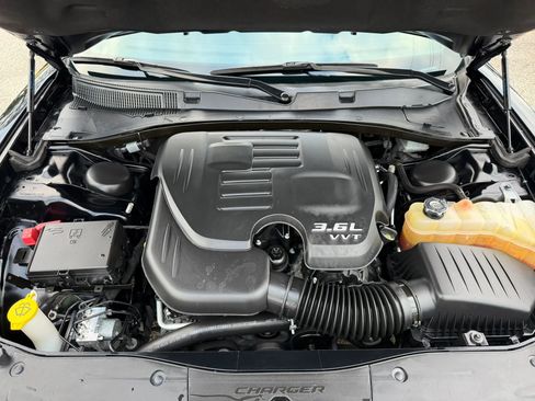 Used 2021 Dodge Charger GT RWD image 40
