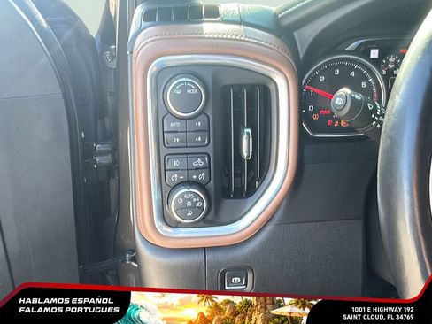 Certified 2022 Chevrolet Silverado 1500 High Country AWD/4WD image 17