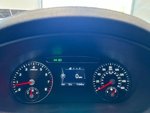 Used 2017 Kia Sorento AWD image 11