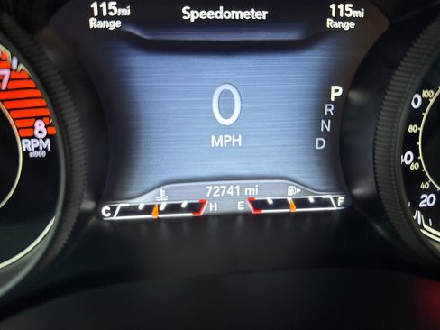 Used 2019 Jeep Cherokee Limited w/ Trailer Tow Group AWD/4WD image 34