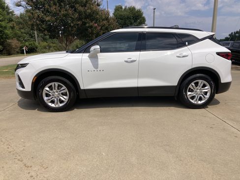 Used 2021 Chevrolet Blazer LT AWD/4WD image 12