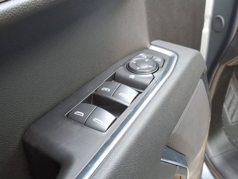 New 2026 GMC Sierra 1500 SLE image 14