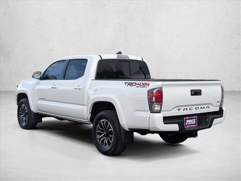 Used 2023 Toyota Tacoma TRD Sport image 7