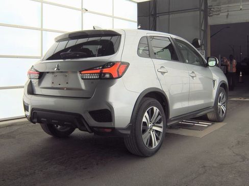 Used 2024 Mitsubishi Outlander Sport SE image 4