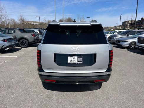 New 2026 Hyundai Palisade Limited FWD image 6