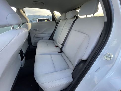 Used 2025 Hyundai Kona SEL image 25