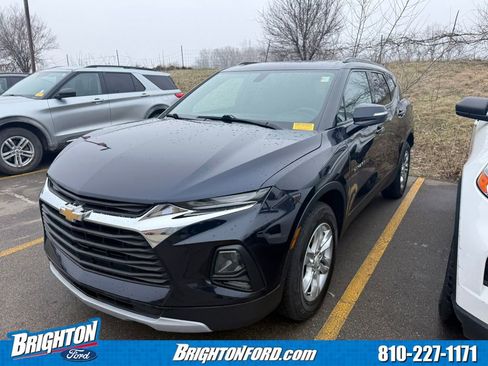 Used 2020 Chevrolet Blazer LT AWD/4WD image 3