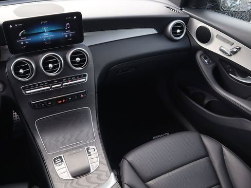 Certified 2022 Mercedes-Benz GLC 300 image 12