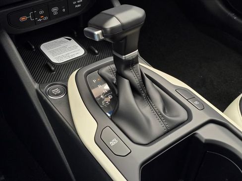 New 2026 Kia K4 GT-Line Turbo FWD image 25