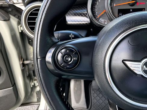 Used 2015 MINI Cooper S FWD image 19