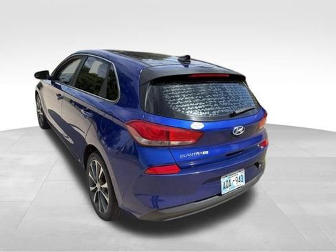 Used 2019 Hyundai Elantra GT w/ Style Package 02 FWD image 6