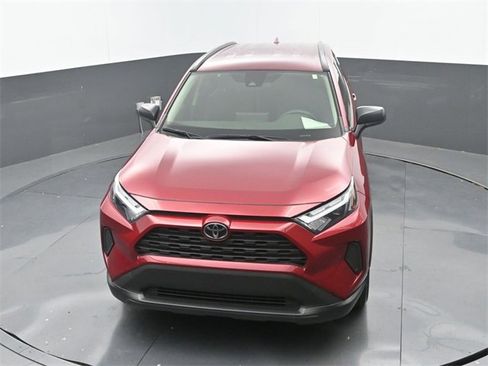 Used 2025 Toyota RAV4 LE image 29