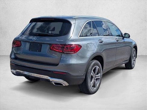 Used 2022 Mercedes-Benz GLC 300 4MATIC image 4