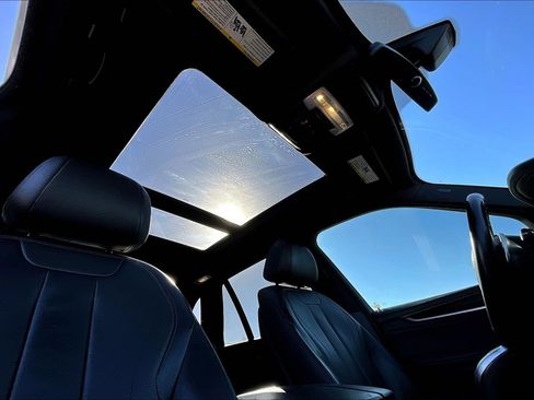 Used 2018 BMW X5 sDrive35i image 16