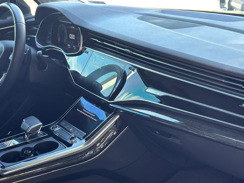 Used 2022 Audi Q7 3.0T Premium Plus image 30