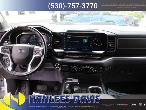 Used 2024 Chevrolet Silverado 1500 LT Trail Boss w/ Protection Package AWD/4WD image 16