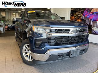 Used 2023 Chevrolet Silverado 1500 LT w/ Z71 Off-Road Package AWD/4WD video 1