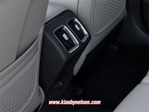 New 2026 Kia Sorento S image 26