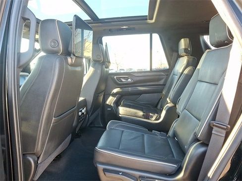 Used 2021 GMC Yukon SLT w/ SLT Luxury Plus Package image 10