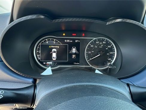 New 2025 Nissan Versa SV w/ Trunk Package image 31